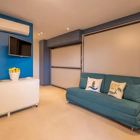 Apartment I Due Soli On The Beach Sanremo