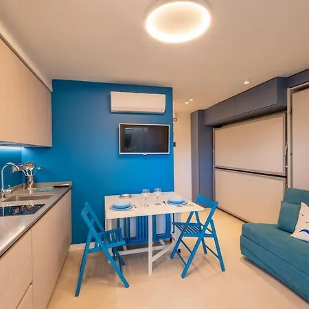 Apartment I Due Soli On The Beach Sanremo